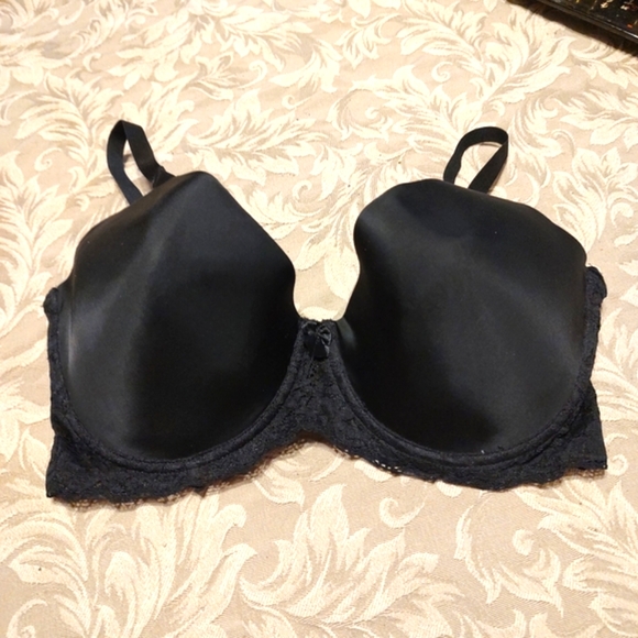 🐈‍⬛ Stellar Vintage Deadstock Delta Burke Rich Black Satin & Lace Bra - - Picture 1 of 11